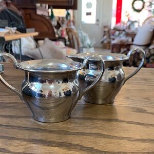 Farberware creamer & sugar bowl